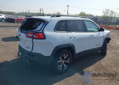 2017 Jeep Cherokee Trailhawk L Plus 4X4 from USA, damaged, VIN 1C4PJMBS4HD239959